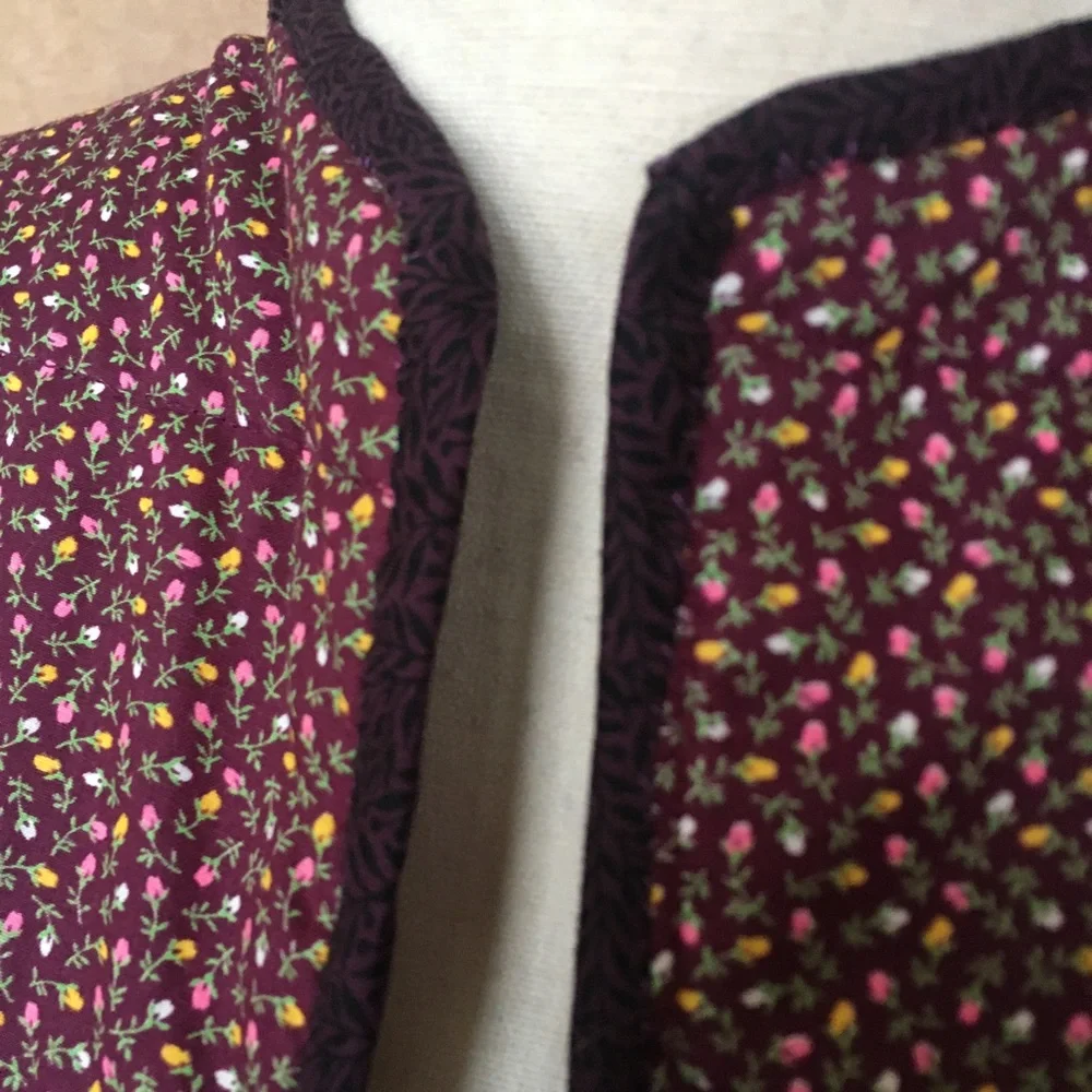 Vintage 70s 80s Handmade Quilted Patchwork Calico Paisley Purple Reversible Vest - Picture 4 of 11